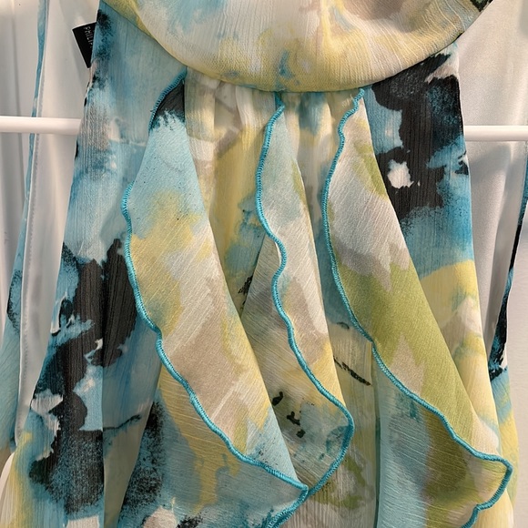 BCX Abstract Watercolor Ruffle Halter Top Tie-Neck on Back in Small - Picture 3 of 9